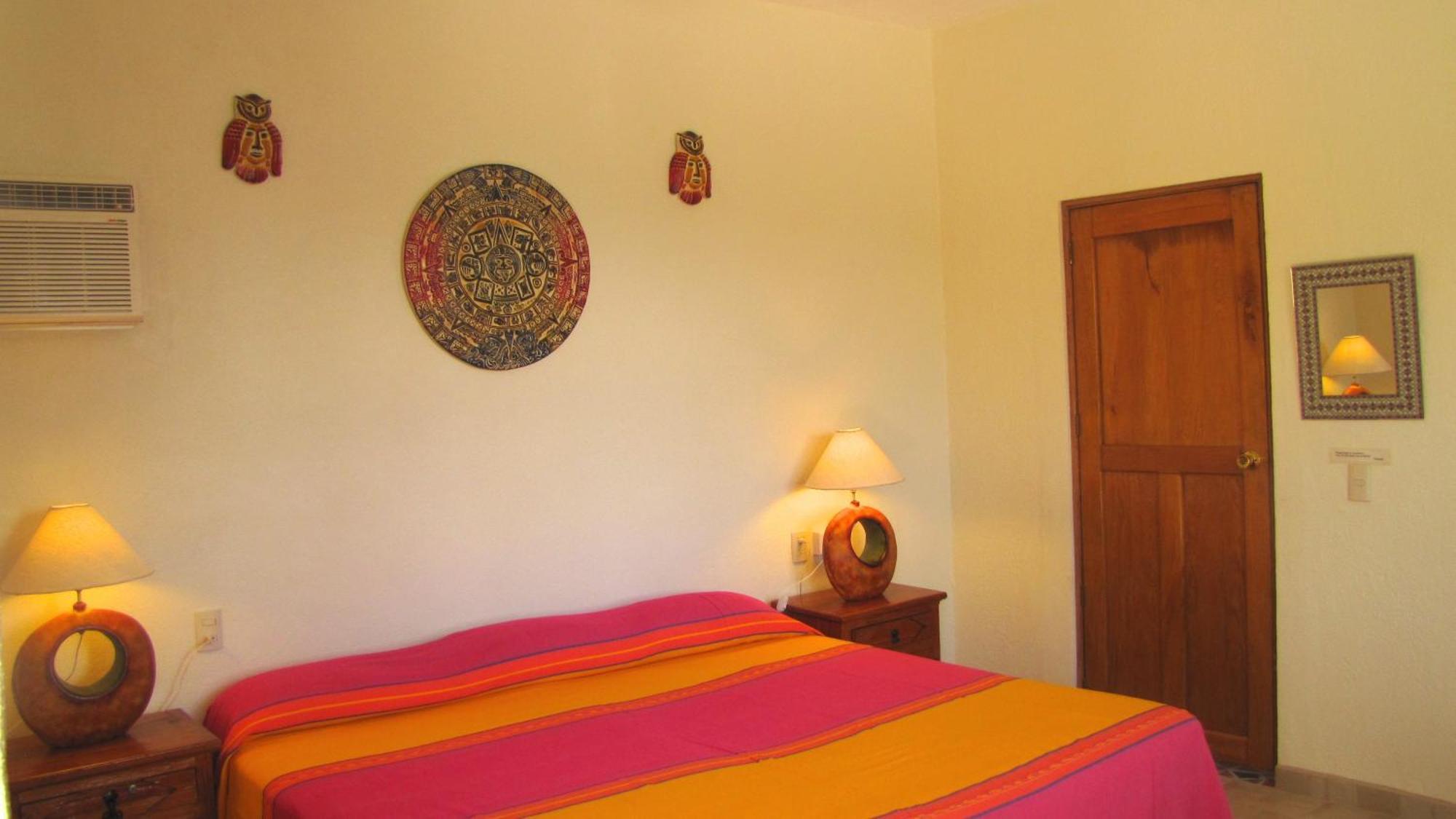 Hotel La Paloma Oceanfront Retreat à San Patricio - Melaque Chambre photo
